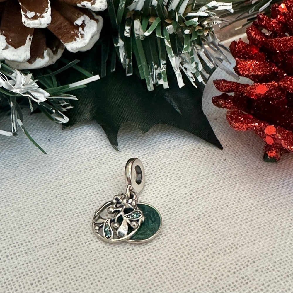 Pandora Meet Me Under the Mistletoe Dangle Charm Double Sided Holiday